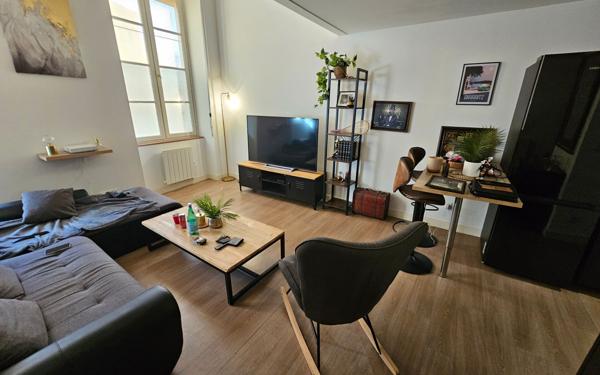 Appartement à vendre    2 pièces • 55 m2 Mont-de-Marsan