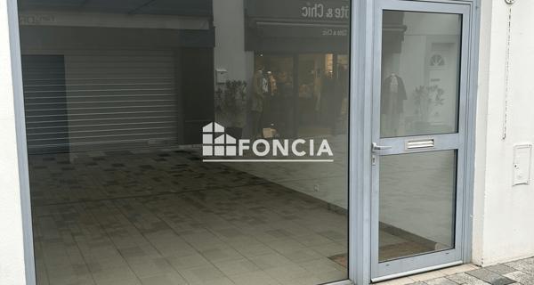 Location Local commercial 1 pièce 30 m² - Noirmoutier-en-l'île 85330