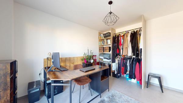 Villa T5 moins de 300m du lac Villeneuve de la Raho