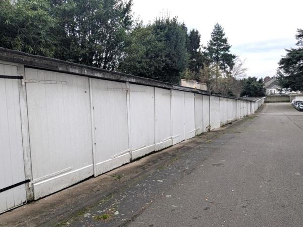 GARAGE BOXE SAINT-PASQUIER- NANTES