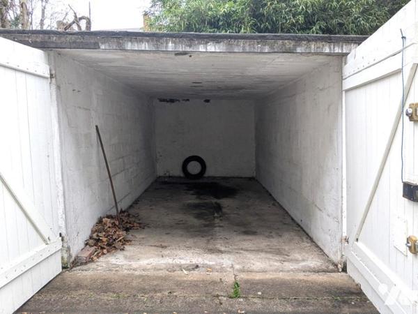 GARAGE BOXE SAINT-PASQUIER- NANTES