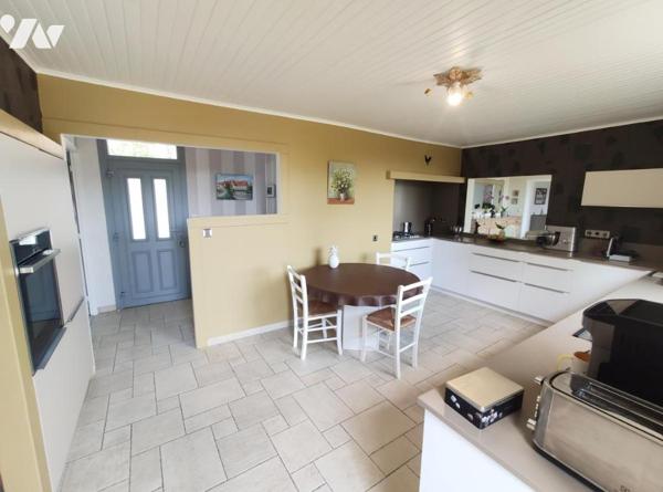 Longère 11 pièces 240 m²