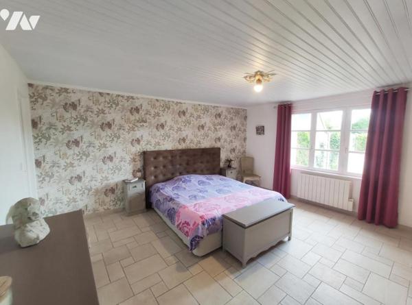 Longère 11 pièces 240 m²