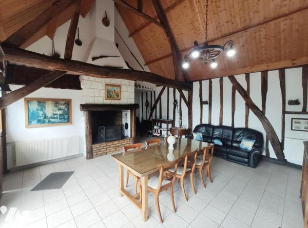 Longère 11 pièces 240 m²