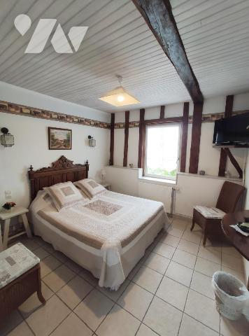 Longère 11 pièces 240 m²