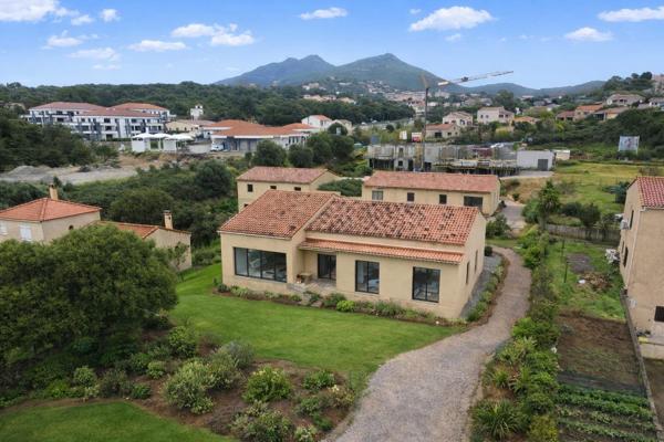 EXCLUSIVITE Rare Propriano- Villa contemporaine Neuve-