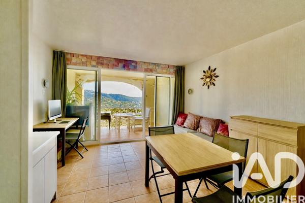 Appartement à vendre 2 pièces 32 m² Roquebrune-sur-Argens