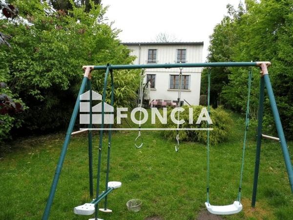 Location Maison 5 pièces 113.6 m² - 4 RUE DU FER A CHEVAL Saint Germain En Laye 78100