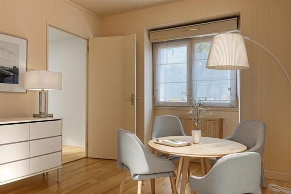 Immeuble 3 appartements / 2 garages