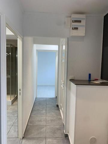 Immeuble 3 appartements / 2 garages