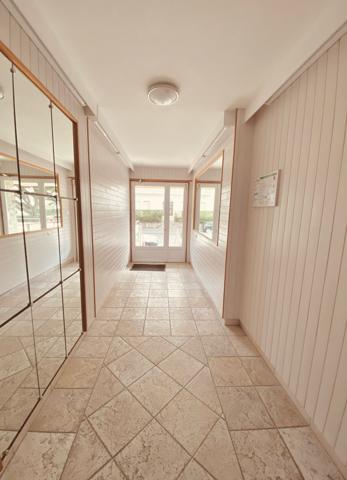 La Baule-Escoublac joli T1 vue mer avec balcon sud