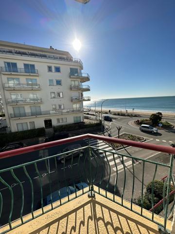 La Baule-Escoublac joli T1 vue mer avec balcon sud
