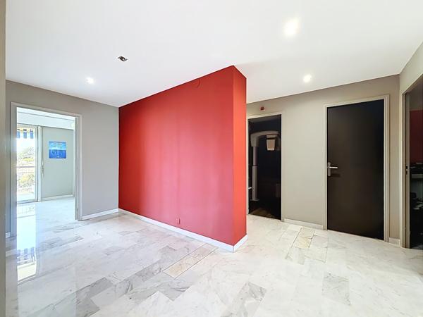 CANNES HAUT STANISLAS | 3 PIÈCES 80 M² TERRASSE 17M2 SUD OUEST ? VUE MER