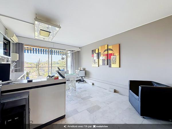 CANNES HAUT STANISLAS | 3 PIÈCES 80 M² TERRASSE 17M2 SUD OUEST ? VUE MER