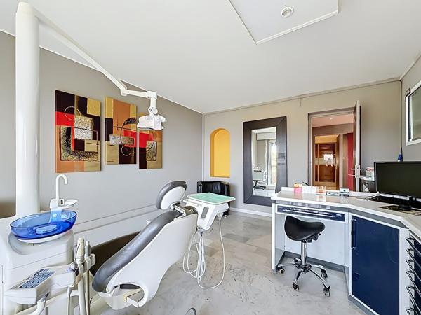 CANNES HAUT STANISLAS | 3 PIÈCES 80 M² TERRASSE 17M2 SUD OUEST ? VUE MER