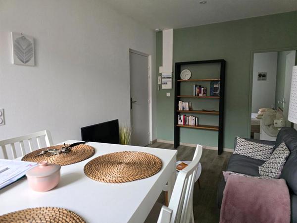 Immeuble Vichy 6 pièce(s) 120 m2