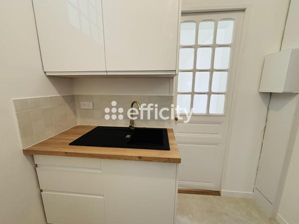 Appartement
         2 pièces
        - 39 m² 139 000 € *