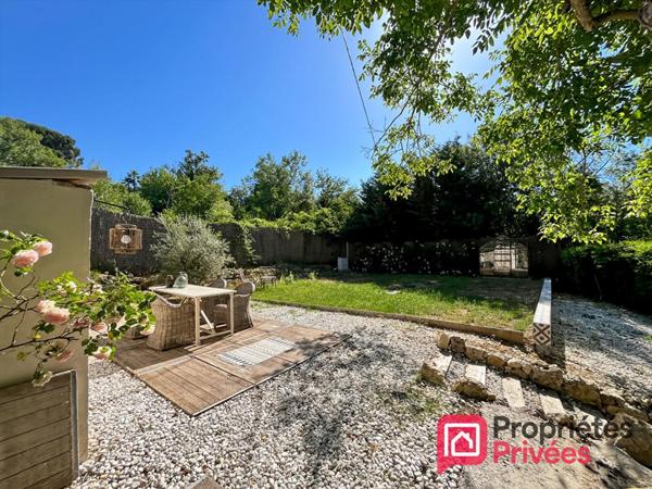 Maison de charme avec jardin - proche Valbonne