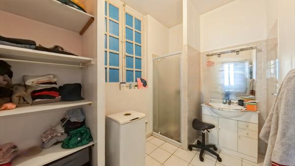 Immeuble 9 pièces - 160 m²