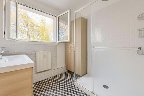 SEVRES RIVE GAUCHE - APPARTEMENT 3 PIECES €330 000 ** - Référence 584-S