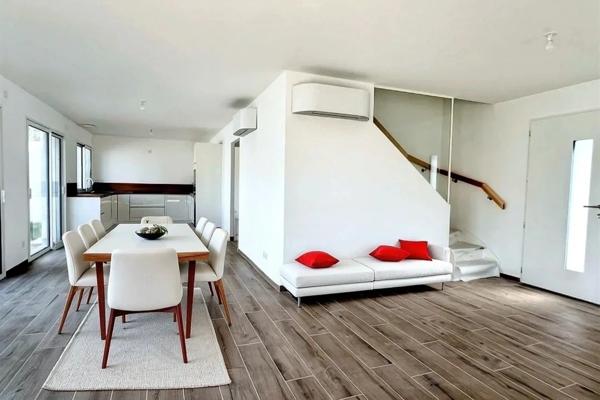 MAISON LE POULIGUEN DE 99 M2 + 15 M2 - TERRAIN 258 M2 - APERÇU MER - PROCHE COMMERCES