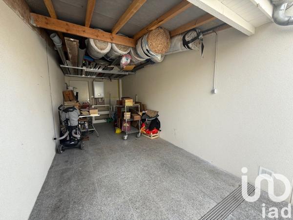 Maison 6 pièces de 115 m² à Paray-Vieille-Poste (91550)