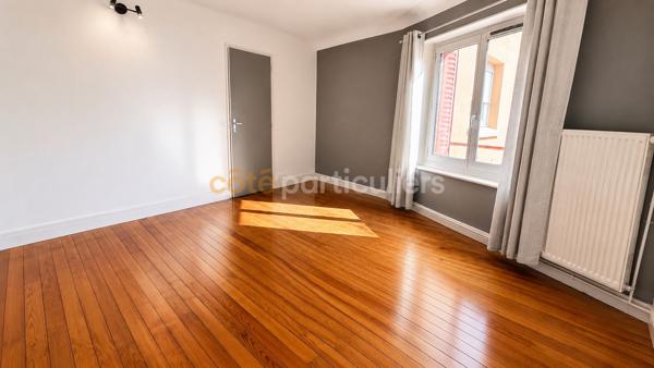 Vente
                Maison64 m² - 3 Pièces -
                    BLANZAT (63112)