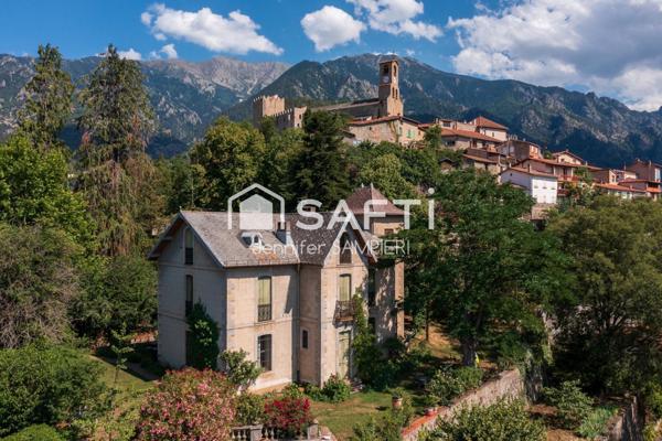 Maison de maître classée conciergerie gîtes d'hote