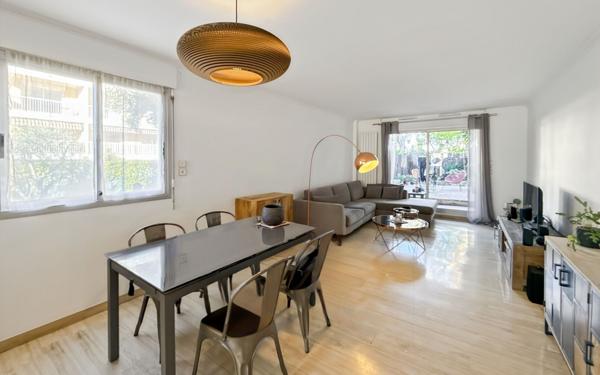 Appartement à vendre    3 pièces • 81,41 m2 Nice