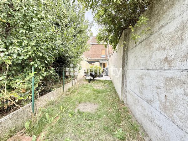 Maison 5 pièces - 108 m² Exclusivité efficity