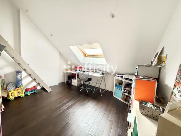 Maison 5 pièces - 108 m² Exclusivité efficity