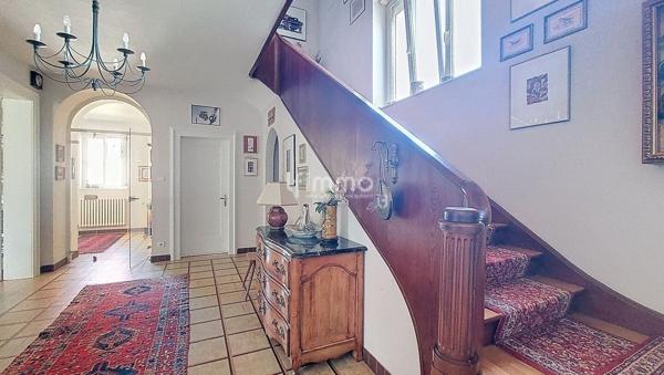 Maison bourgeoise 277m2 sur 12,5 ares