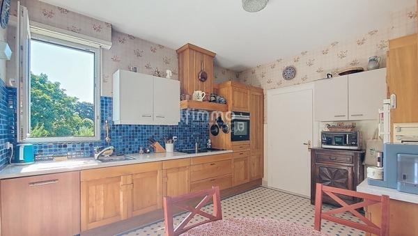 Maison bourgeoise 277m2 sur 12,5 ares