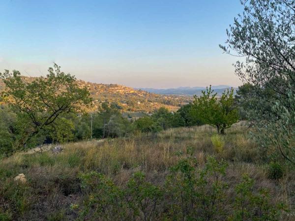 Vente / Terrain constructible à Fayence (83440)