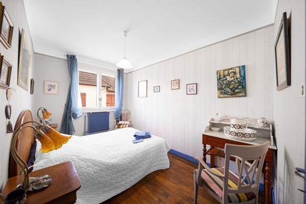 Maison de caractère de 250 m² 5 chambres à vendre située à trois kms d'Ouroux sur Saône