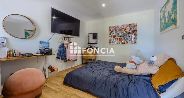 À vendre Maison 6 pièces 185 m² - Rochefort-du-gard 30650