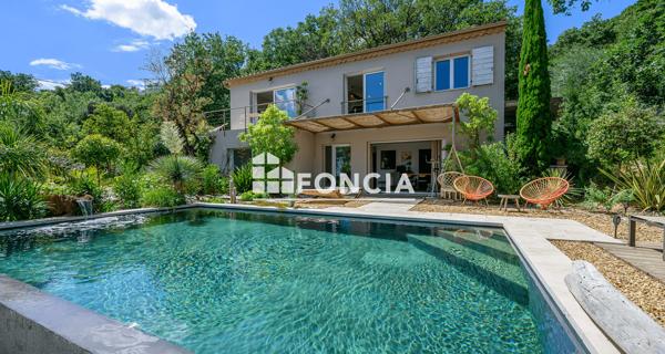 À vendre Maison 6 pièces 185 m² - Rochefort-du-gard 30650