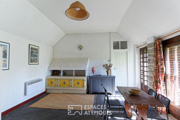 Ensemble immobilier avec habitation et espace professionnel