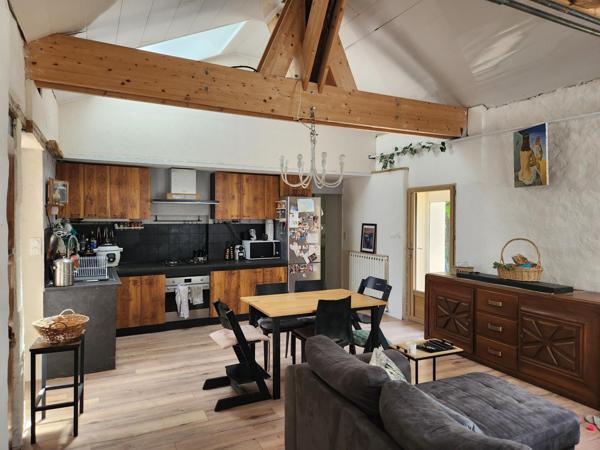 Maison à CHAMPCEVINEL, 24750 - 5 pièces 126m²