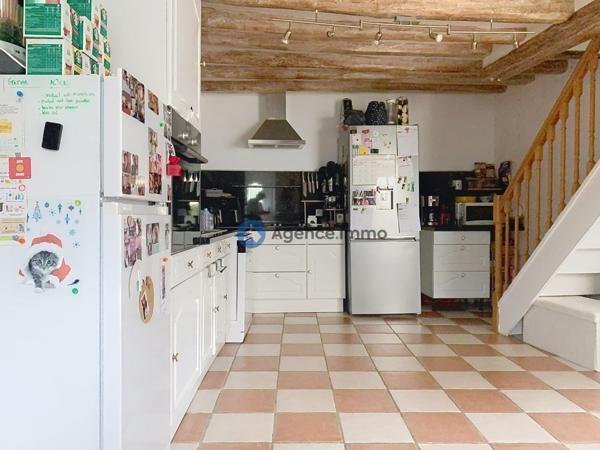 À vendre - Maison individuelle, 4 pièces située à Montval-sur-Loir (72500)