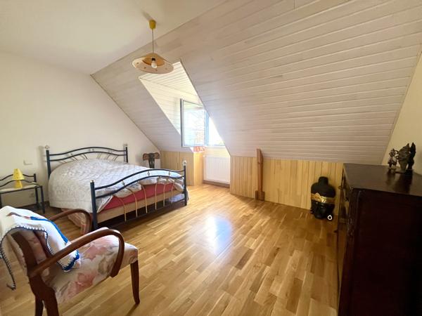 Maison - 1500 m² - 147 m² - Saint Avé