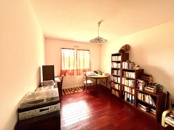 Maison - 1500 m² - 147 m² - Saint Avé