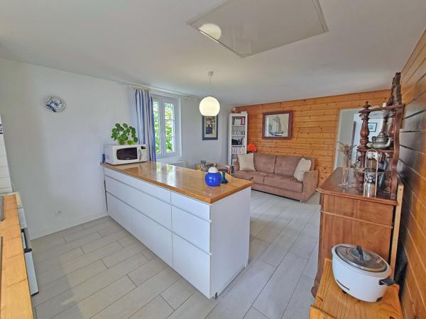 Maison de plain-pied, vue mer exceptionnelle,  accès direct à la plage