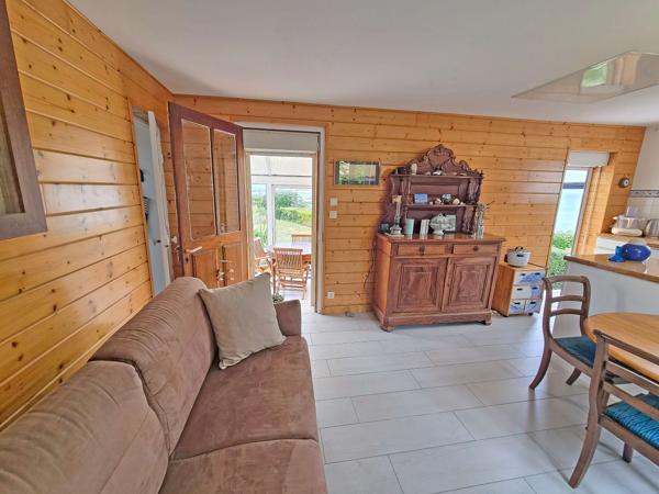 Maison de plain-pied, vue mer exceptionnelle,  accès direct à la plage