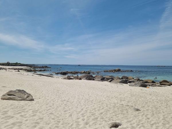 Maison de plain-pied, vue mer exceptionnelle,  accès direct à la plage