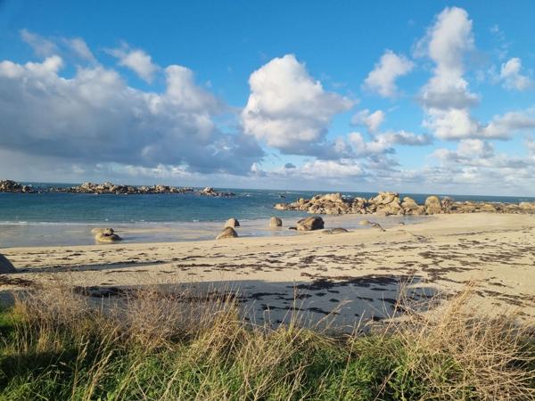 Maison de plain-pied, vue mer exceptionnelle,  accès direct à la plage