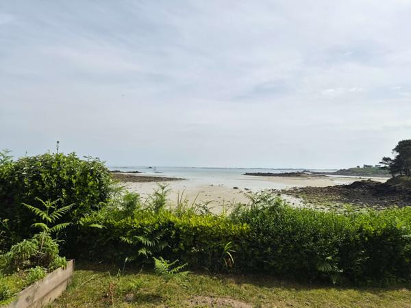 Maison de plain-pied, vue mer exceptionnelle,  accès direct à la plage