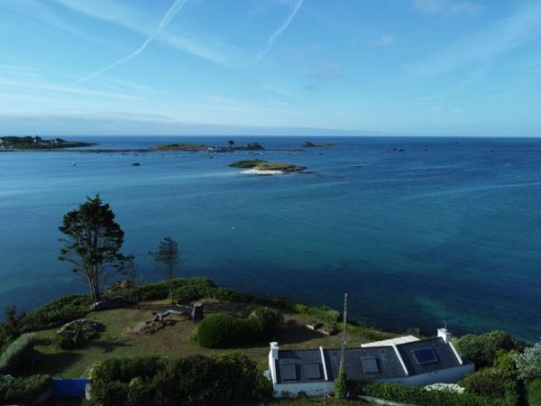 Maison de plain-pied, vue mer exceptionnelle,  accès direct à la plage