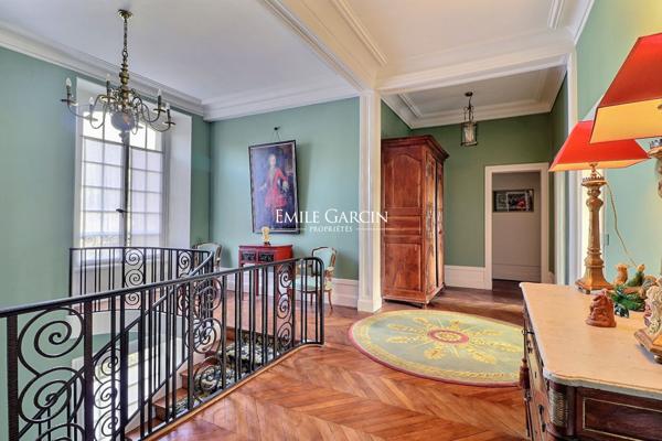 A vendre, bel Hôtel particulier de centre ville dans le Vexin normand