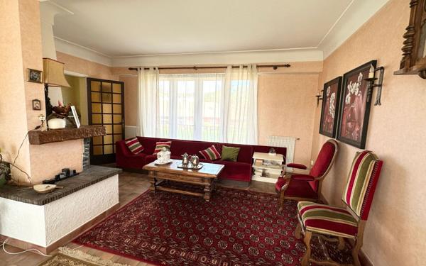 Maison à vendre    7 pièces •  Saint-Vincent-de-Tyrosse